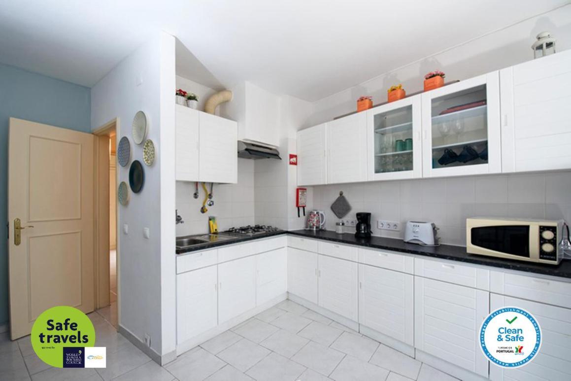 Lena'S Beach House By Hellovacations Albufeira Extérieur photo