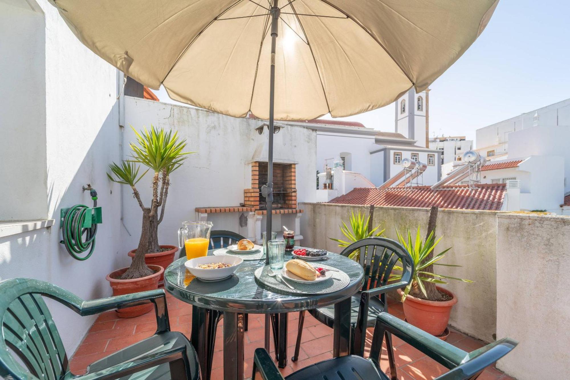Lena'S Beach House By Hellovacations Albufeira Extérieur photo